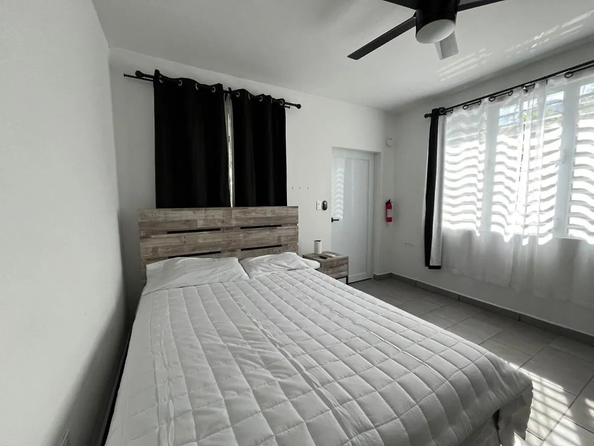 Sea Breeze Tunnel Hideaway 2 Apartamento Quebradillas 0*,  Porto Rico